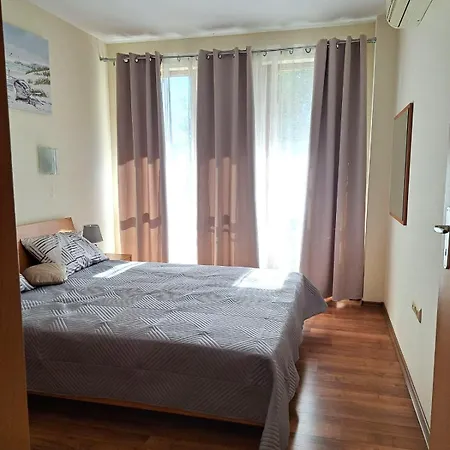 Апартаменты Lidda Relax In Oasis Kamchia Bliznatsi